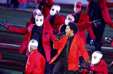 El artista cerró el espectáculo con 'Blinding Lights', la canción que lo convirtió en el rey de Tik Tok durante los primeros meses de la pandemia