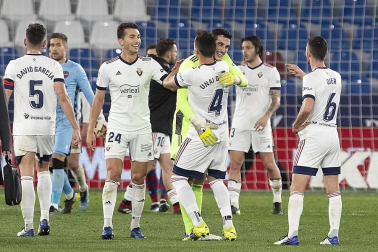 Imágenes de la Jornada 23 del choque disputado en el Ciudad de Valencia que terminó con triunfo rojillo tras un gol de Ante Budimir.