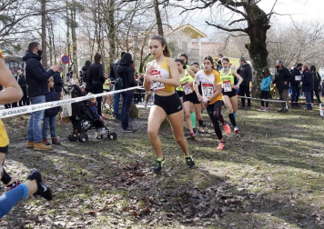 Javier Nagore y Alicia Carrera, atletas del Grupompleo Pamplona Atlético, se han impuesto en el circuito alsasuarra de Dantzaleku.