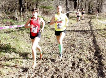Javier Nagore y Alicia Carrera, atletas del Grupompleo Pamplona Atlético, se han impuesto en el circuito alsasuarra de Dantzaleku.
