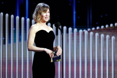 La 78ª edición de los premios Globos de Oro se entregó de forma virtual, con los nominados en sus casas.