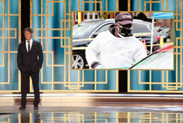 La 78ª edición de los premios Globos de Oro se entregó de forma virtual, con los nominados en sus casas.