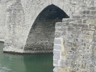 ASí ha quedado la restauración del Puente de Santa Engracia de Pamplona.