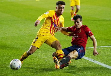 Imágenes del partido entre Osasuna y Barcelona disputado en El Sadar.