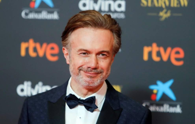 Actores, presentadores y cantantes desfilan por la alfombra roja de los premios Goya 2021.