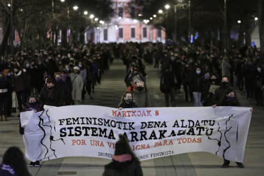 Las instituciones y diferentes colectivos de Navarra han organizado este lunes, 8 de marzo, diferentes actos para celebrar el Día Internacional de la Mujer.