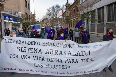 Las instituciones y diferentes colectivos de Navarra han organizado este lunes, 8 de marzo, diferentes actos para celebrar el Día Internacional de la Mujer.