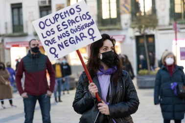 Las instituciones y diferentes colectivos de Navarra han organizado este lunes, 8 de marzo, diferentes actos para celebrar el Día Internacional de la Mujer.