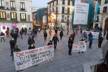 Las instituciones y diferentes colectivos de Navarra han organizado este lunes, 8 de marzo, diferentes actos para celebrar el Día Internacional de la Mujer.