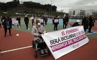Las instituciones y diferentes colectivos de Navarra han organizado este lunes, 8 de marzo, diferentes actos para celebrar el Día Internacional de la Mujer.