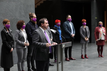 Las instituciones y diferentes colectivos de Navarra han organizado este lunes, 8 de marzo, diferentes actos para celebrar el Día Internacional de la Mujer.