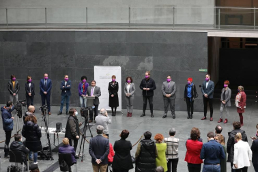 Las instituciones y diferentes colectivos de Navarra han organizado este lunes, 8 de marzo, diferentes actos para celebrar el Día Internacional de la Mujer.