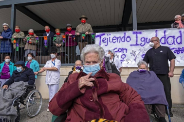 Las instituciones y diferentes colectivos de Navarra han organizado este lunes, 8 de marzo, diferentes actos para celebrar el Día Internacional de la Mujer.