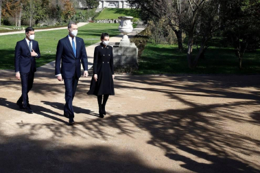 El Rey Felipe VI ha reclamado este jueves unidad frente al terrorismo "venga de donde venga y actúe donde actúe" en su mensaje con motivo del Día Europeo de Víctimas del Terrorismo,