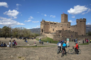 Peregrinos han marchado este sábado a Javier en la fecha en la que se hubiera celebrado la segunda Javierada.