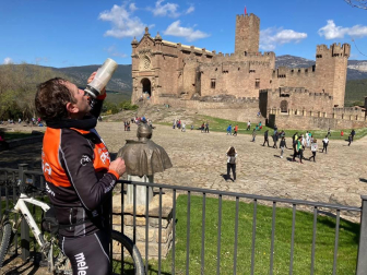Peregrinos han marchado este sábado a Javier en la fecha en la que se hubiera celebrado la segunda Javierada.