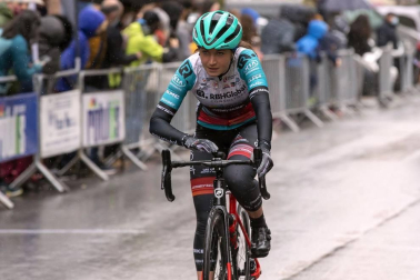 Villava acogió este domingo, 14 de marzo, la primera prueba del calendario femenino de ciclismo en categorías inferiores con pruebas disputadas en cadetes, júnior, sub23 y élite.
