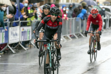 Villava acogió este domingo, 14 de marzo, la primera prueba del calendario femenino de ciclismo en categorías inferiores con pruebas disputadas en cadetes, júnior, sub23 y élite.