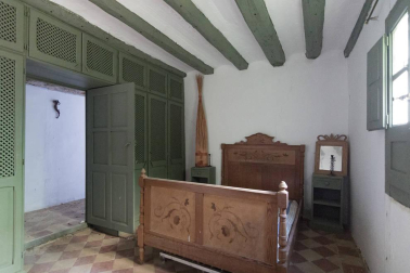 Vivienda a reformar en un terreno de 780 m2 con edificabilidad