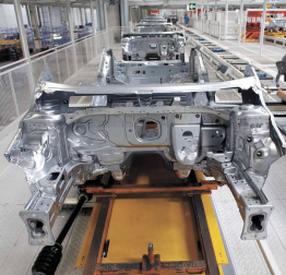 La lista de los 30 principales de la Industria Navarra. LOs Productos de manufactura industrial Navarra más vendidos en 2017. Se recoge en una serie anual Del Instituto de estadística. Son casi siempre los mismos, pero Su evolución es dispar.
