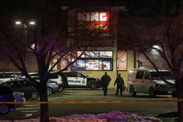 Diez personas murieron tras el asalto de un hombre armado con un fusil en un supermercado en la localidad del estado de Colorado.