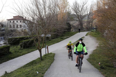 Calor y temperaturas agradables en los primeros día de la primavera en Pamplona.