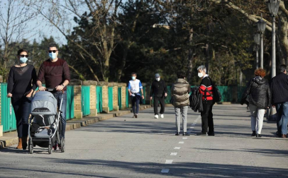 Calor y temperaturas agradables en los primeros día de la primavera en Pamplona.