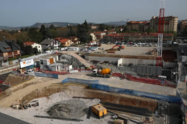 Galería de fotos de las obras en el antiguo solar de los Salesianos, en Pamplona