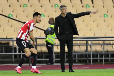 La Real Sociedad se proclamó campeona de la Copa del Rey de la pasada temporada, aplazada por la pandemia de coronavirus, al ganar por 0-1 al Athletic Club con un gol de penalti marcado por Mikel Oyarzábal.