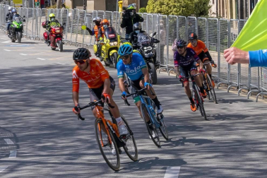 Valverde agranda su leyenda con un triunfo en su despedida