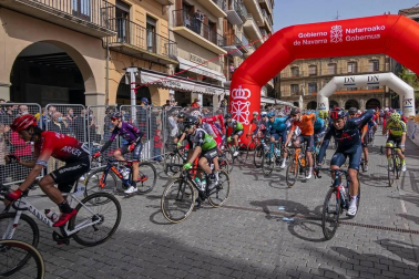 Valverde agranda su leyenda con un triunfo en su despedida