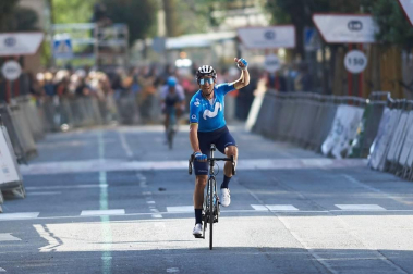 Valverde agranda su leyenda con un triunfo en su despedida