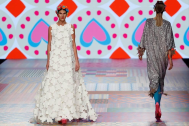 La moda española vive ilusionada y con ganas de fiesta