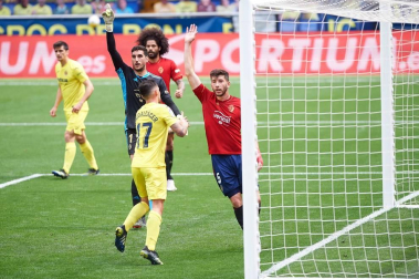 Osasuna se impuso en su visita a La Cerámica por 1-2 y puso fin a la racha del Villarreal