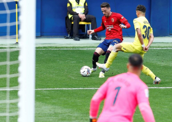 Osasuna se impuso en su visita a La Cerámica por 1-2 y puso fin a la racha del Villarreal