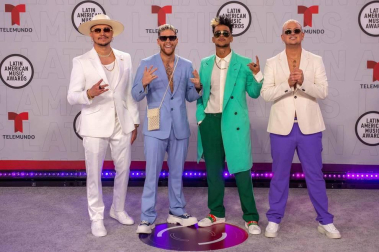 Galería de fotos de la alfombra roja de los Latin American Music Awards, en los que ha triunfado Bad Bunny.