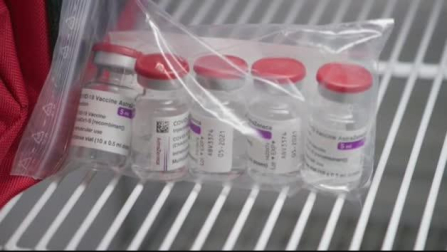 Los vacunados con Pfizer podrían recibir una tercera dosis de recuerdo