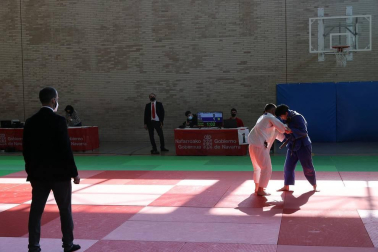 Galería de fotos del Campeonato Navarro júnior disputado en el Polideportivo de Mendillorri.