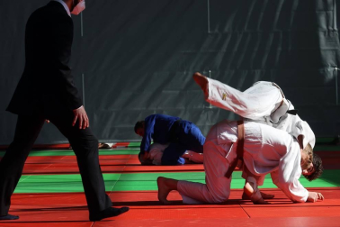 Galería de fotos del Campeonato Navarro júnior disputado en el Polideportivo de Mendillorri.