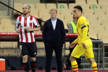 El FC Barcelona goleó (0-4) al Athletic Club este sábado en la final de la Copa del Rey celebrada en el Estadio de La Cartuja, una lucha sin rival para los azulgrana que salen campeones dos años después gracias al gran despliegue que lideraron Messi y De Jong.