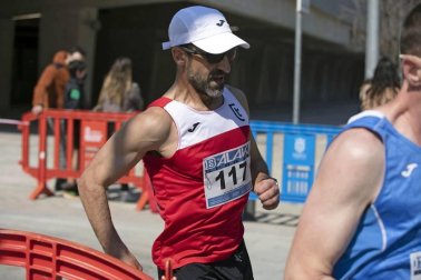 Jesús García Bragado ha ganado los 10 km marcha del II Gran Premio de Marcha Ciudadela de Pamplona.