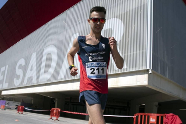 Jesús García Bragado ha ganado los 10 km marcha del II Gran Premio de Marcha Ciudadela de Pamplona.