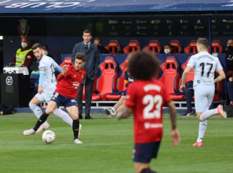 Imágenes del partido Osasuna-Valencia disputado en El Sadar.
