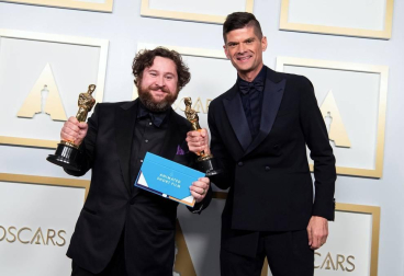 Galería de fotos de la alfombra roja de los Premios Oscar 2021, que este año han recuperado la presencialidad
