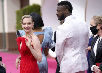 Galería de fotos de la alfombra roja de los Premios Oscar 2021, que este año han recuperado la presencialidad