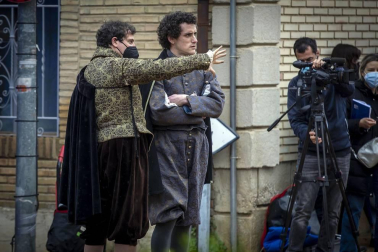 Imágenes del segundo día de rodaje de la serie 'Sin Límites' en Olite