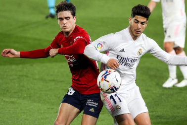 Imágenes del partido entre Real Madrid y Osasuna en el estadio Alfredo Di Stéfano.