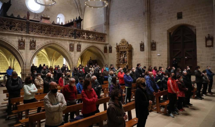 Ujué ha celebrado este domingo, día 2 de mayo, cinco eucaristías en las que se han repartido los pueblos que, en un contexto normal, hubieran peregrinado hasta el santuario.