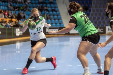 Final del play-off de Primera Nacional Femenino disputada en el Pabellón Anaitasuna