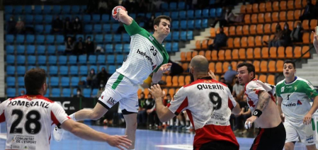 El Helvetia Anaitasuna venció de forma clara al Fertiberia Puerto Sagunto (33-28) y volvió a ganar tras cuatro derrotas consecutivas.